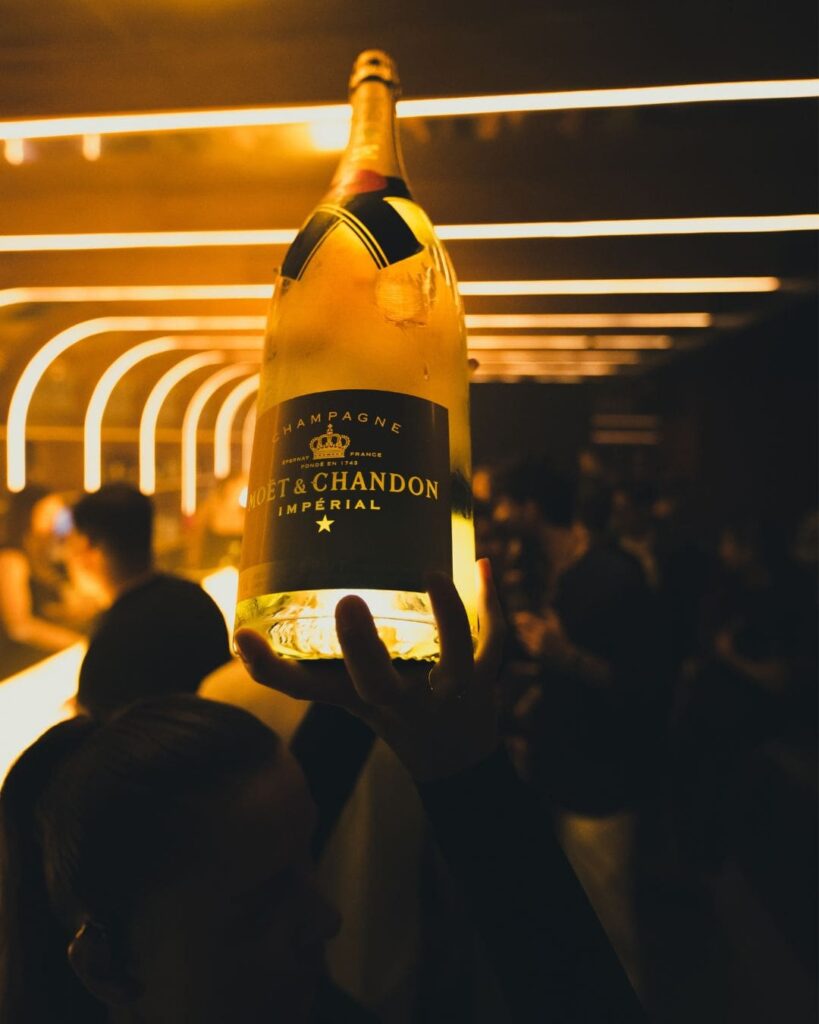 Bottle service at Sutton Barcelona